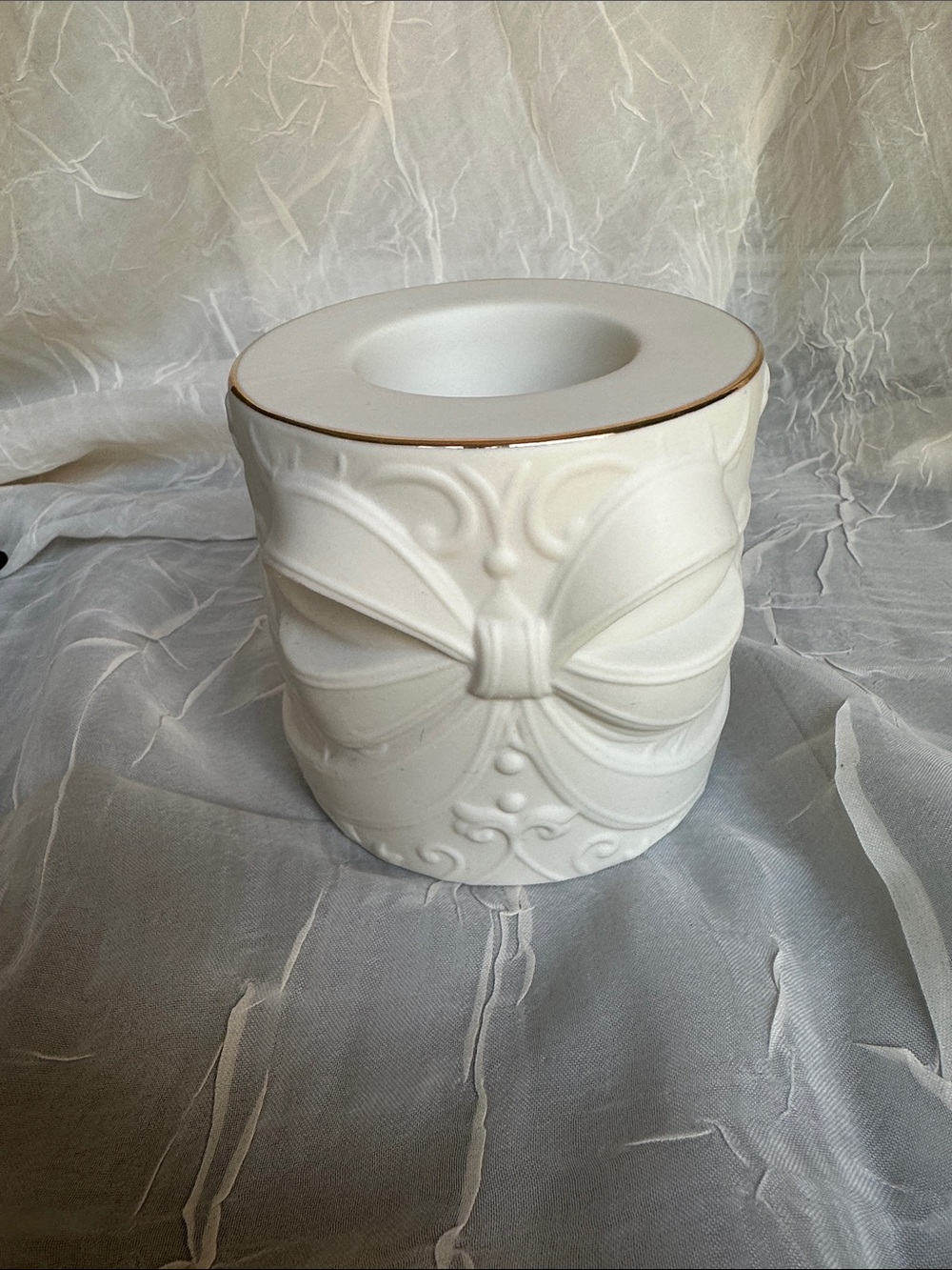 Lenox Radiant Light Bow Candle